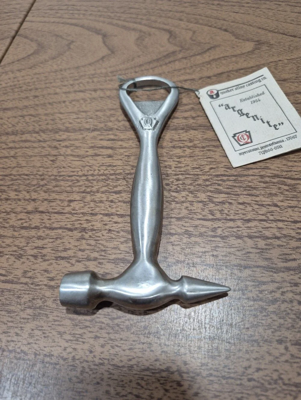 NWT Vintage Style Cast Metal Bar Keepers Tool By Quaker Alloy Casting Co